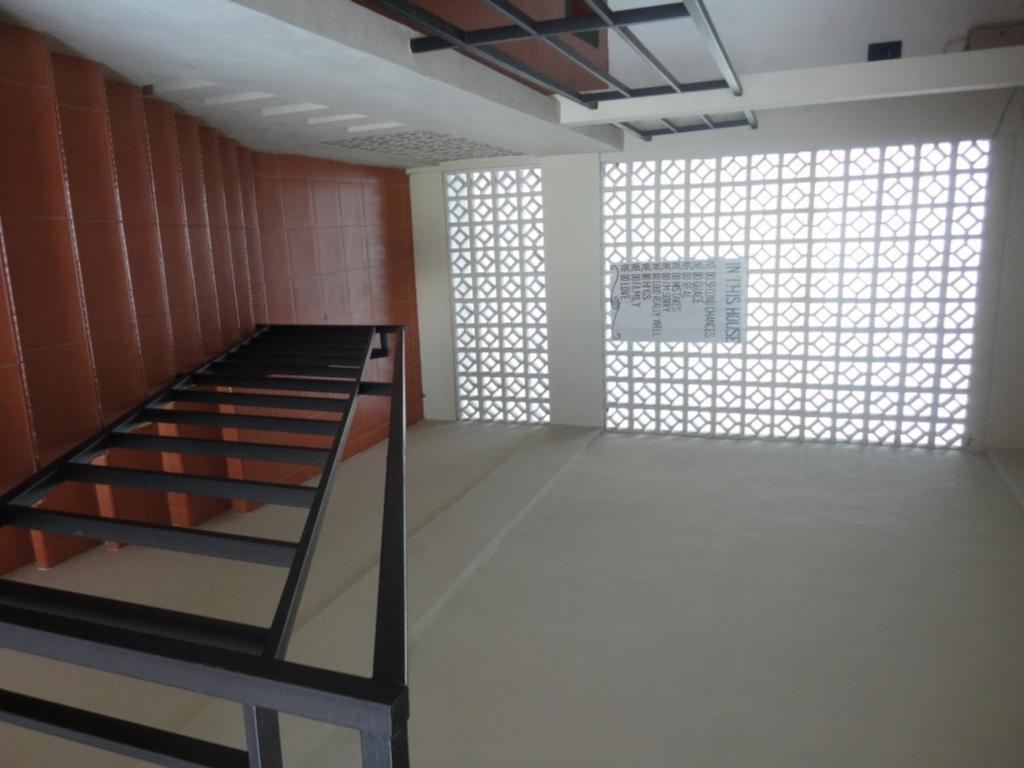 Urbanview Hotel Wayan Mansion Denpasar Exterior foto